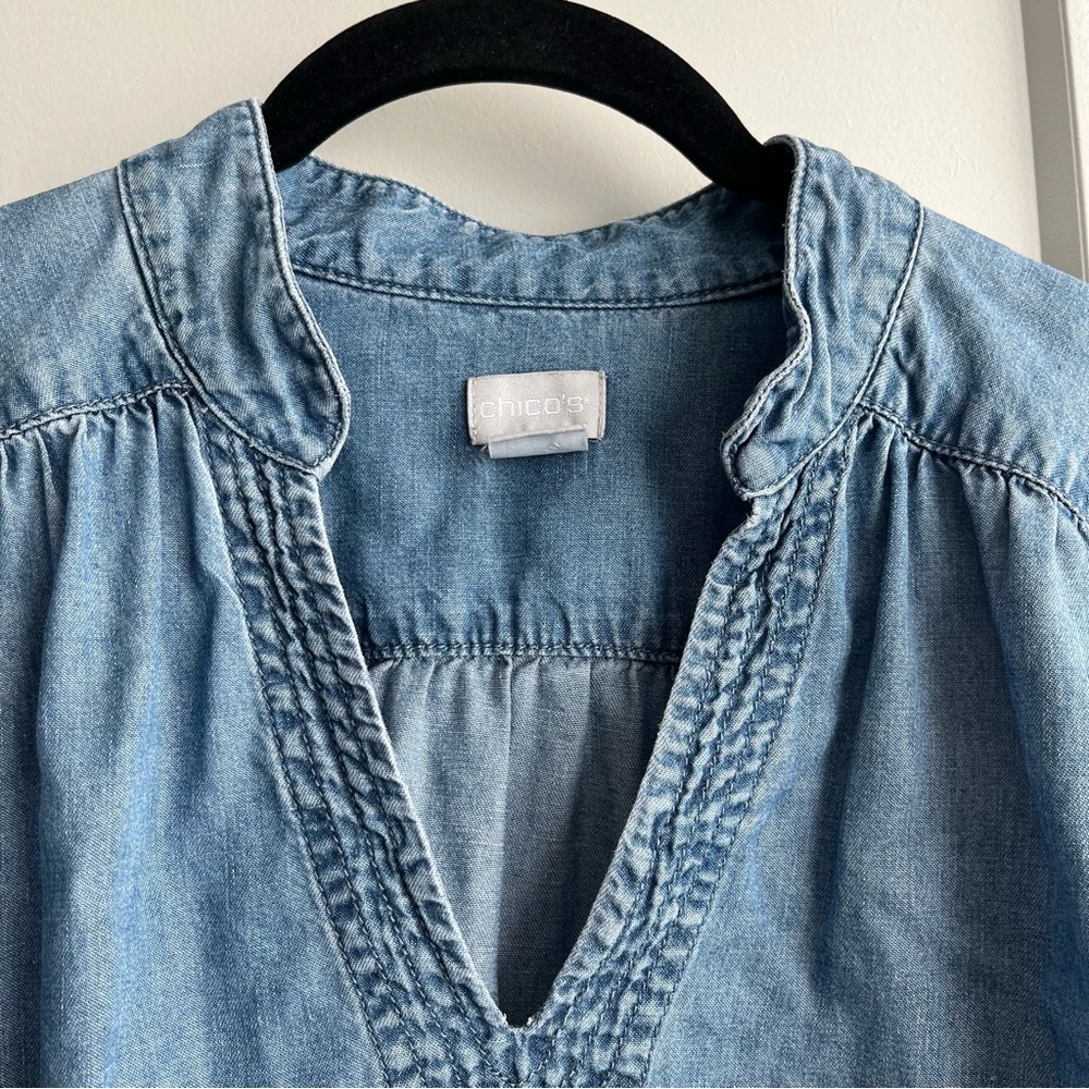 Chico’s Denim Top Sz 2 - Picture 3 of 7